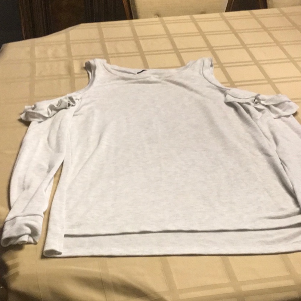 Top - Picture 4 of 14
